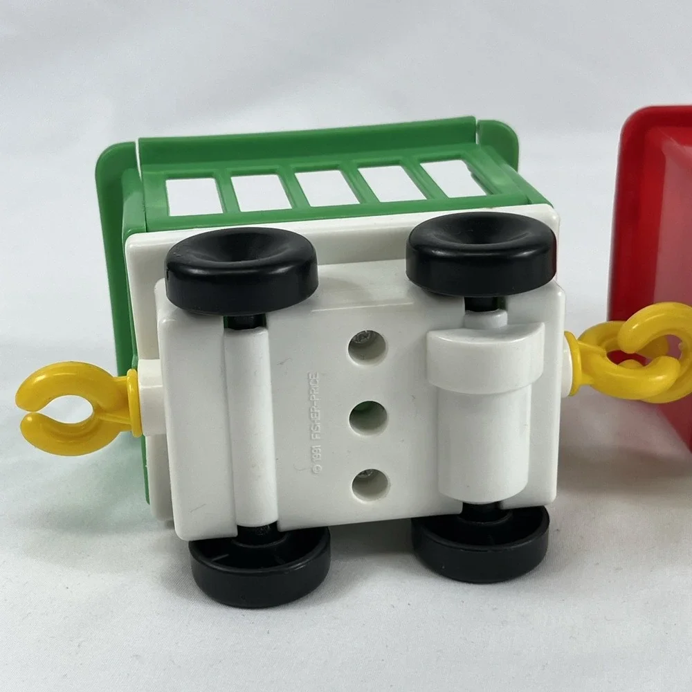 Fisher Price Little People's‎ Circus Train #2373 INCOMPLETE